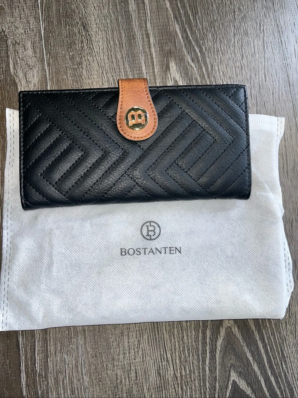 BOSTANTEN slim Black Quilted Leather bifold card Wallet with Tan Tab
